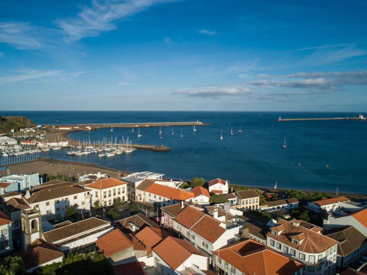 Black House Praia da Vitoria Exterior photo