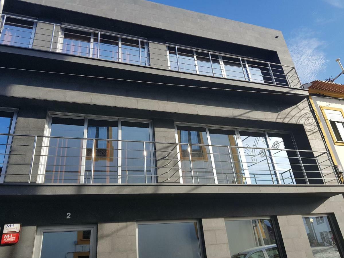Black House Praia da Vitoria Exterior photo